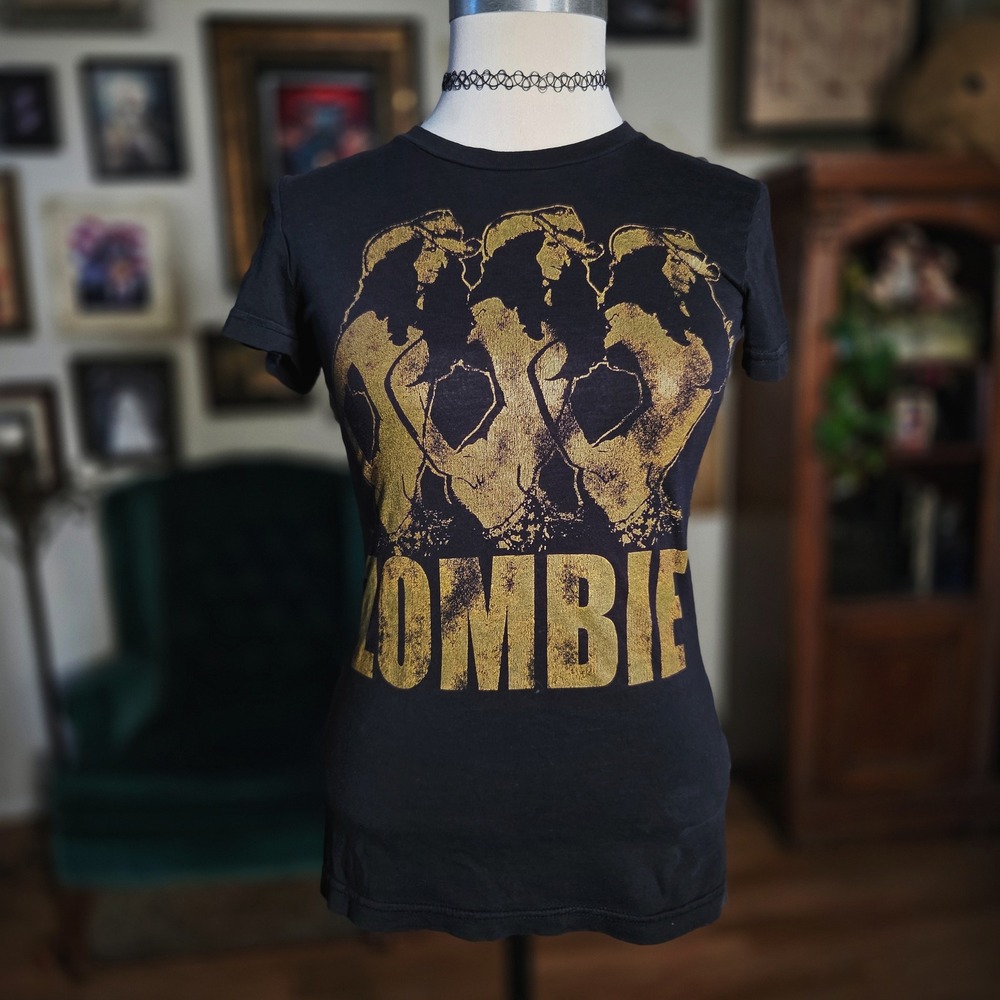 Vintage 90s Chaser Sherri Moon Zombie Black Graphic‎ T Shirt Faded Horror Tee